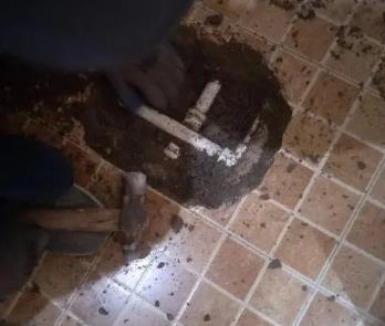 南昌卫生间漏水维修公司为您分享下卫生间渗水如何处理及注意事项
